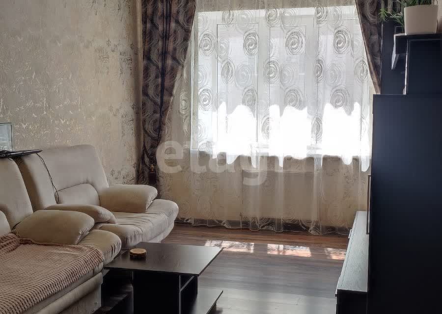 Продаётся 2-комнатная квартира, 56.8 м²