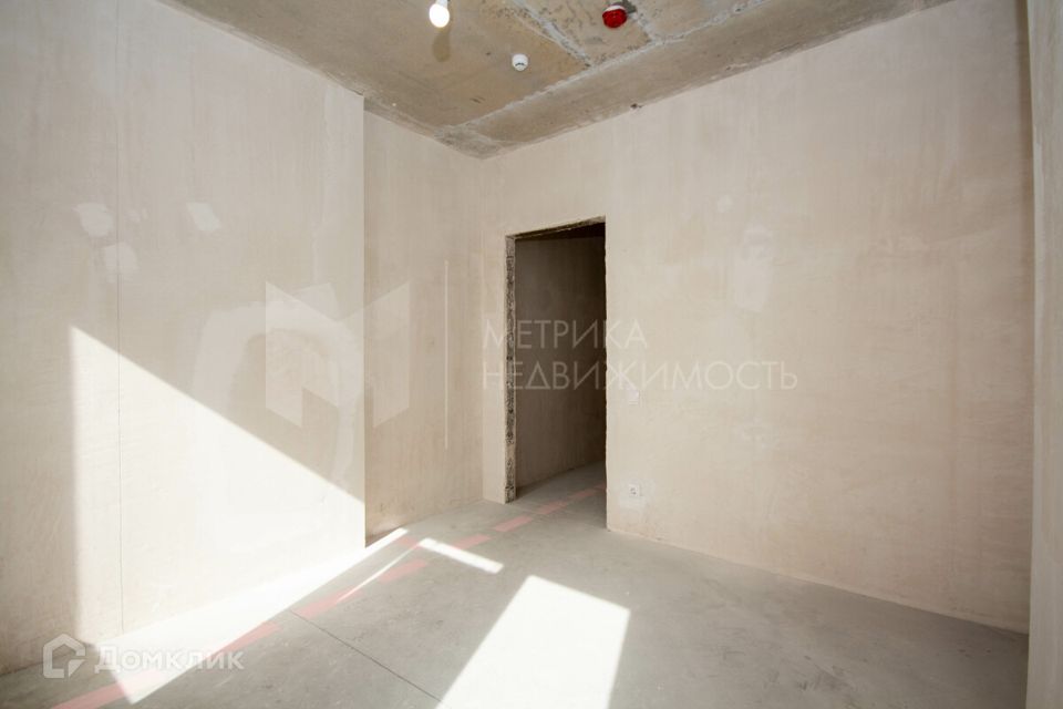 Продаётся 2-комнатная квартира, 72.7 м²