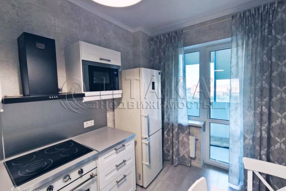 Продаётся 1-комнатная квартира, 46.2 м²