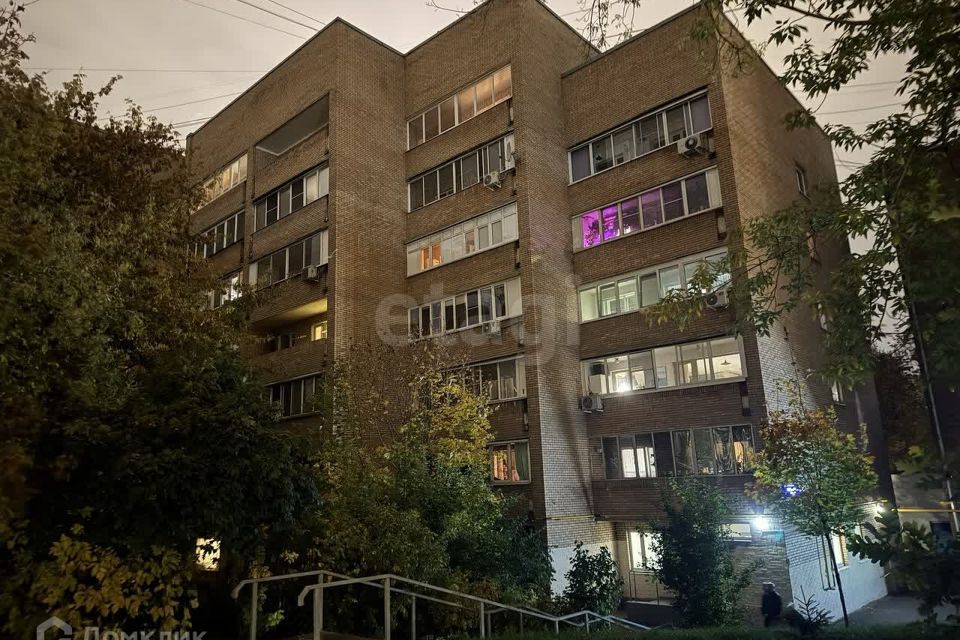 Продаётся 1-комнатная квартира, 34 м²