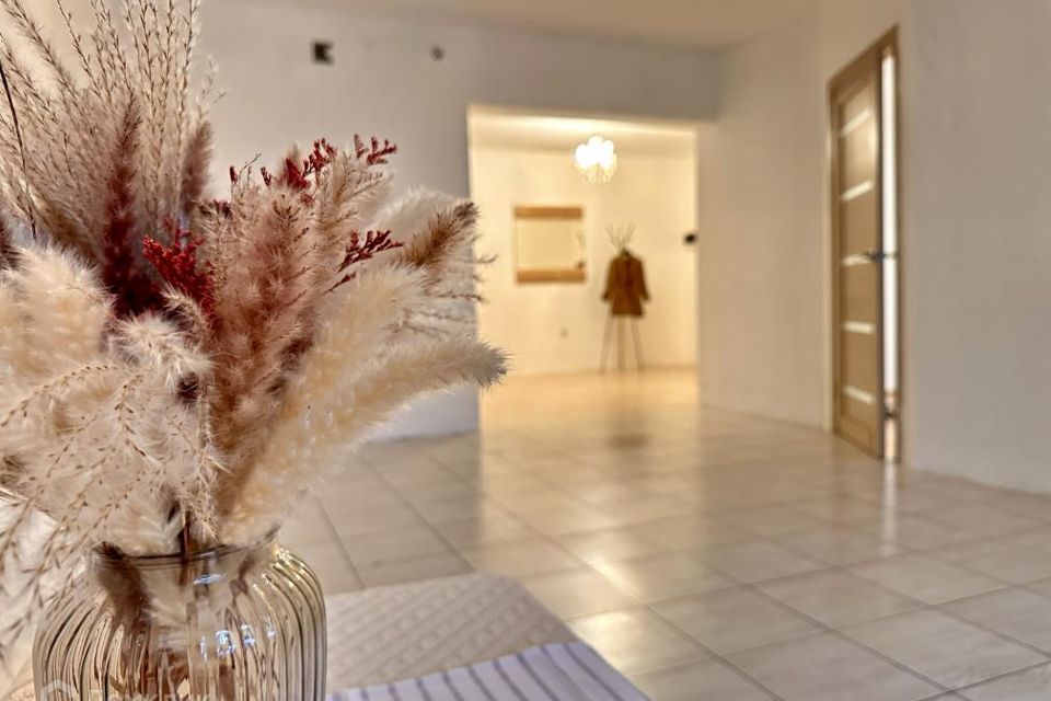 Продаётся 2-комнатная квартира, 72 м²