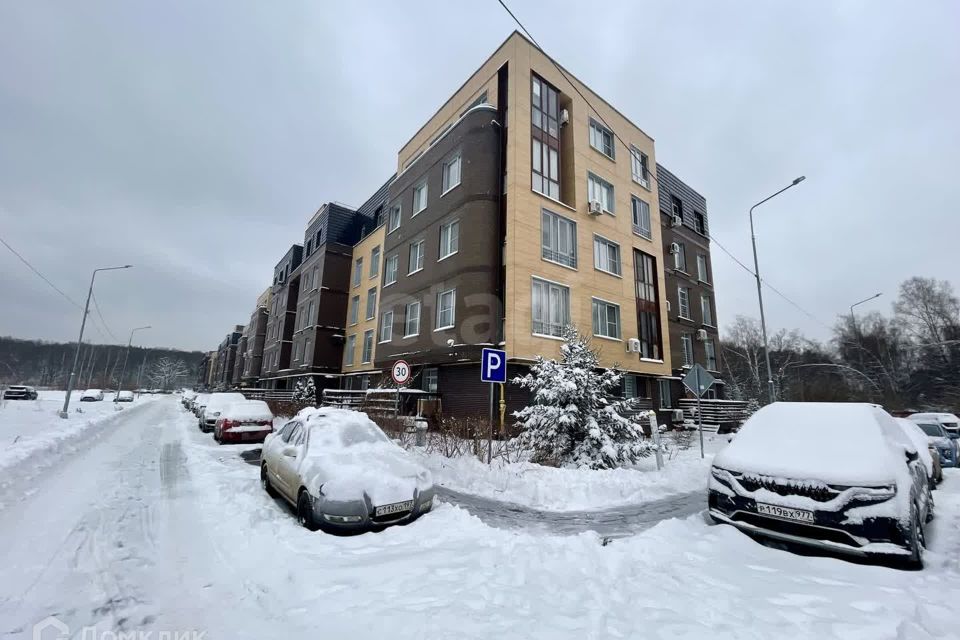 Продаётся 3-комнатная квартира, 80 м²