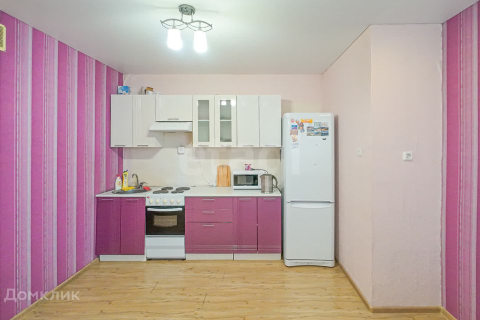 Продаётся 1-комнатная квартира, 39.1 м²