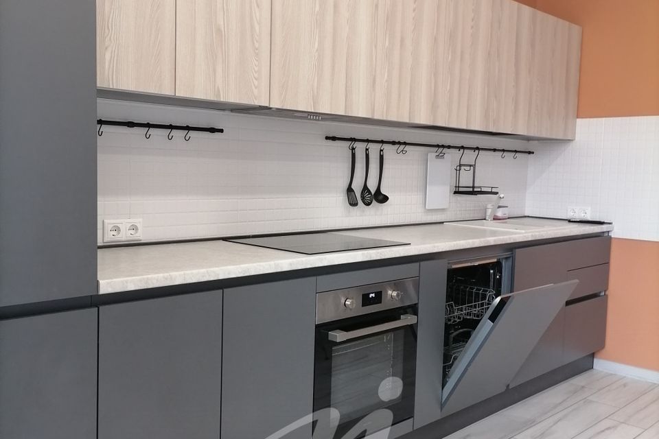 Сдаётся 1-комнатная квартира, 42 м²