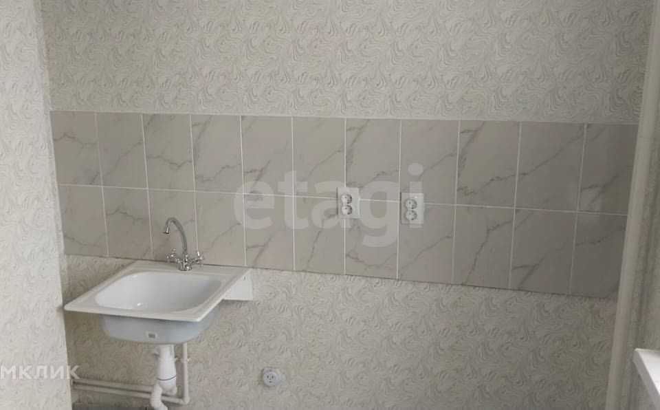 Продаётся 1-комнатная квартира, 24.7 м²