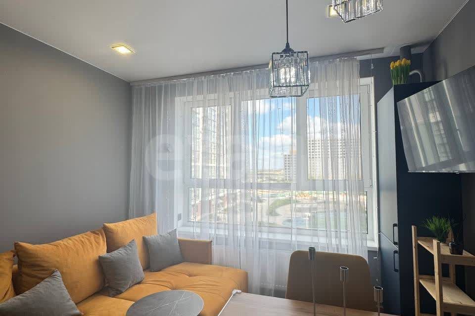 Продаётся 1-комнатная квартира, 43.3 м²