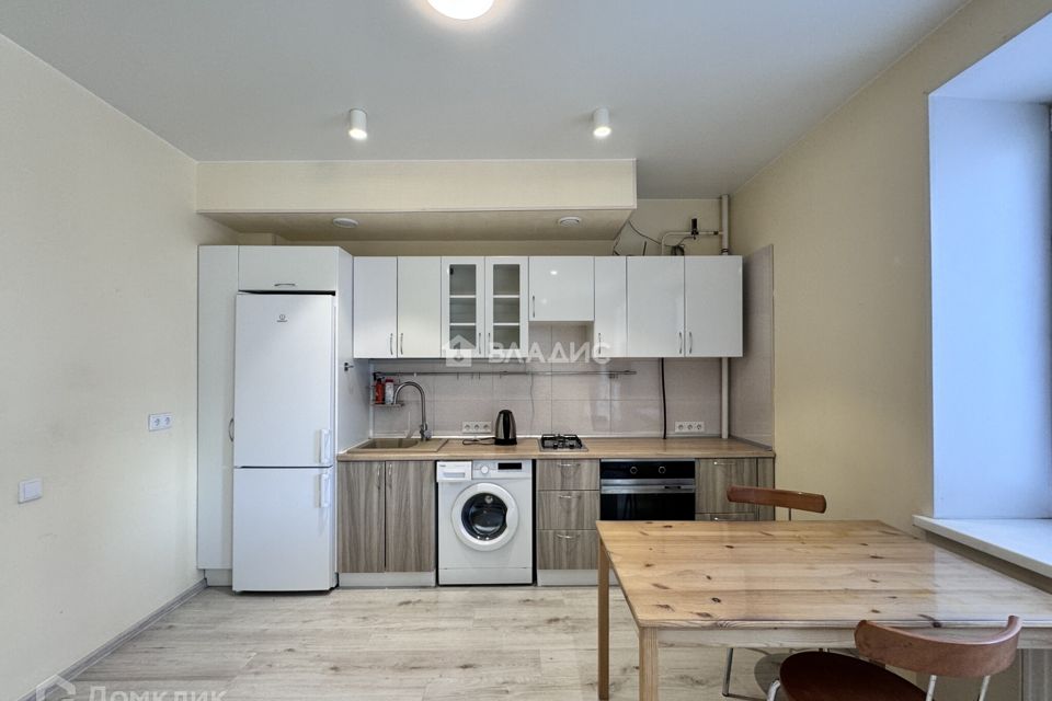 Продаётся 1-комнатная квартира, 37.1 м²