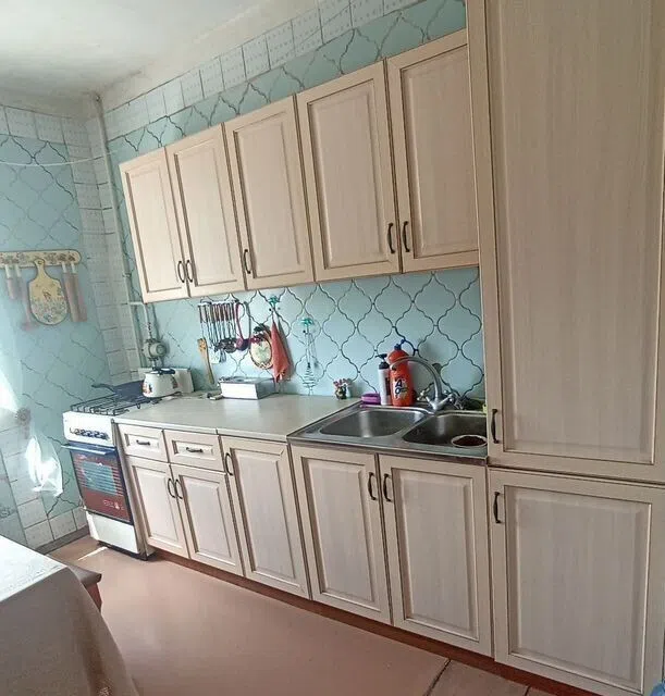 Продаётся 4-комнатная квартира, 85.4 м²