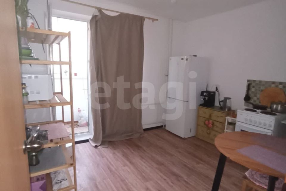 Продаётся 1-комнатная квартира, 37.5 м²