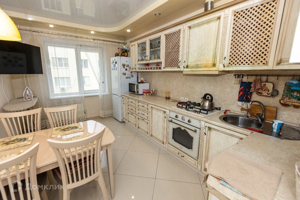 Продаётся 2-комнатная квартира, 60 м²
