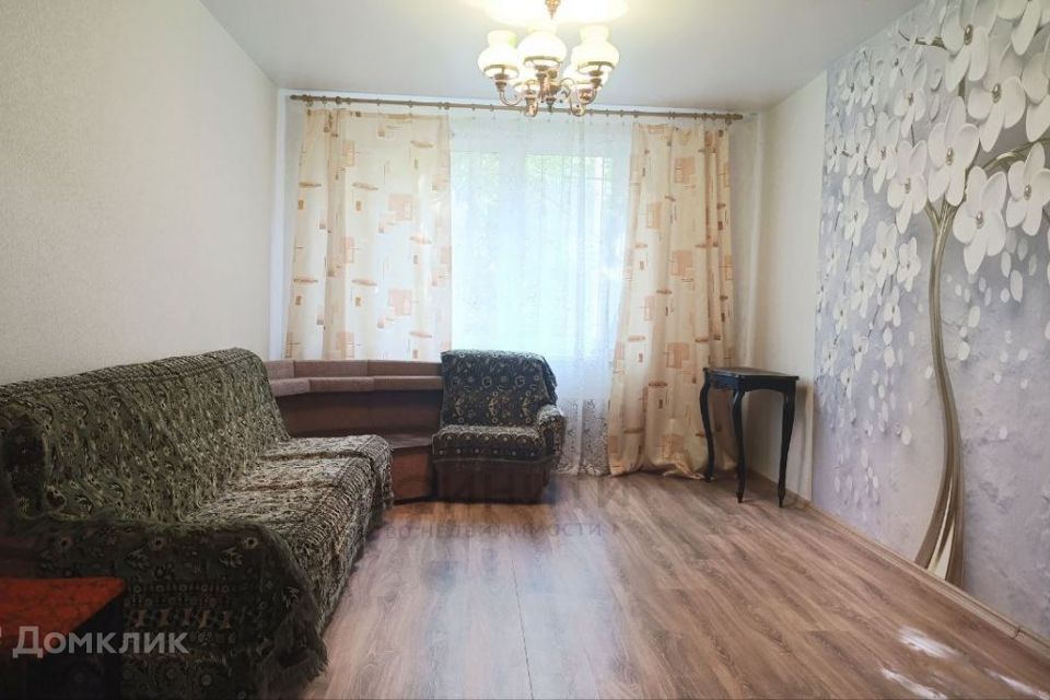Продаётся 3-комнатная квартира, 61.4 м²