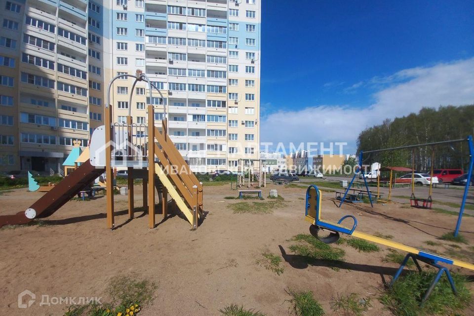 Продаётся 1-комнатная квартира, 41.7 м²
