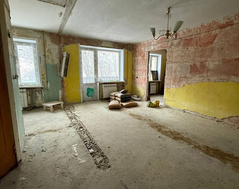 Продаётся 3-комнатная квартира, 55.4 м²