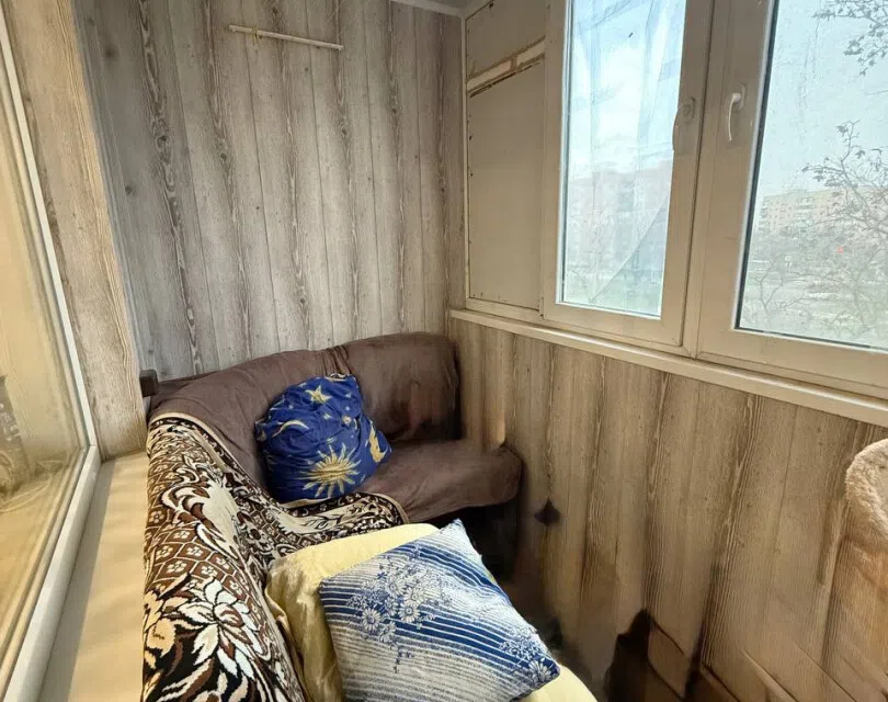 Продаётся 3-комнатная квартира, 56.8 м²