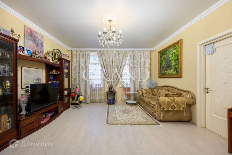 Продаётся 5-комнатная квартира, 112.6 м²