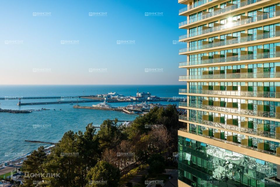 Продаётся 1-комнатная квартира, 53.2 м²