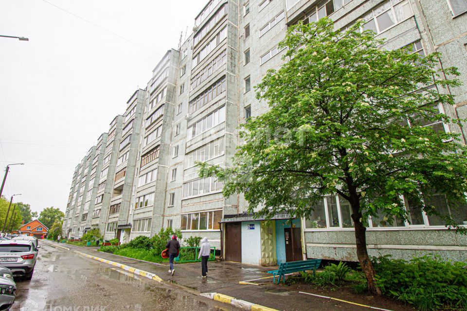 Продаётся 4-комнатная квартира, 69.7 м²
