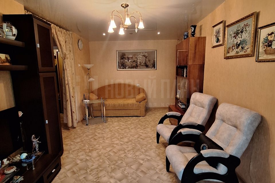 Продаётся 3-комнатная квартира, 56.2 м²