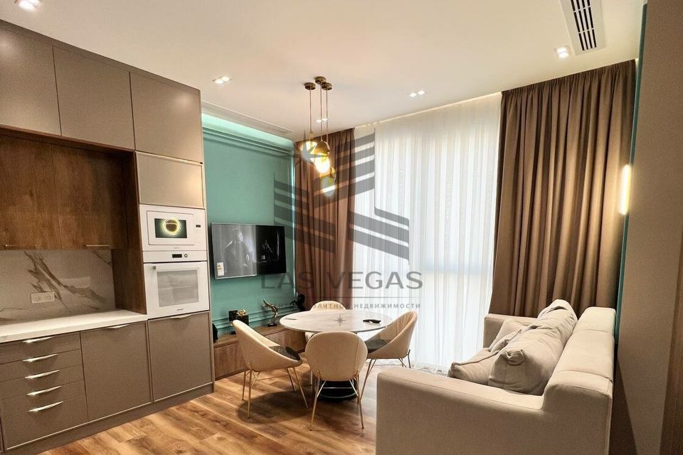 Сдаётся 1-комнатная квартира, 66 м²