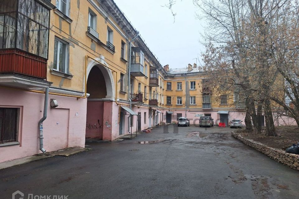 Продаётся 2-комнатная квартира, 65.9 м²