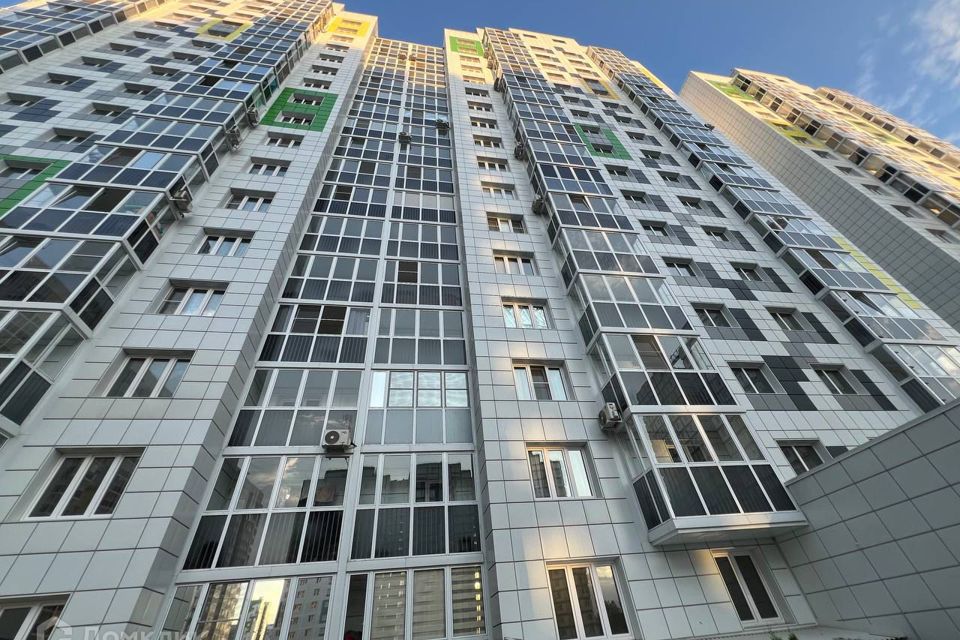 Продаётся 2-комнатная квартира, 55.7 м²