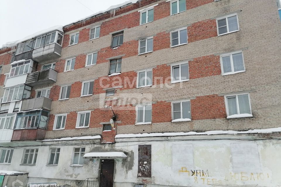 Продаётся 3-комнатная квартира, 50.2 м²