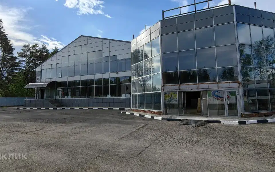 Сдаётся помещение своб. назначения, 550.9 м²