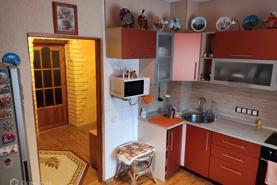 Продаётся 3-комнатная квартира, 62.8 м²