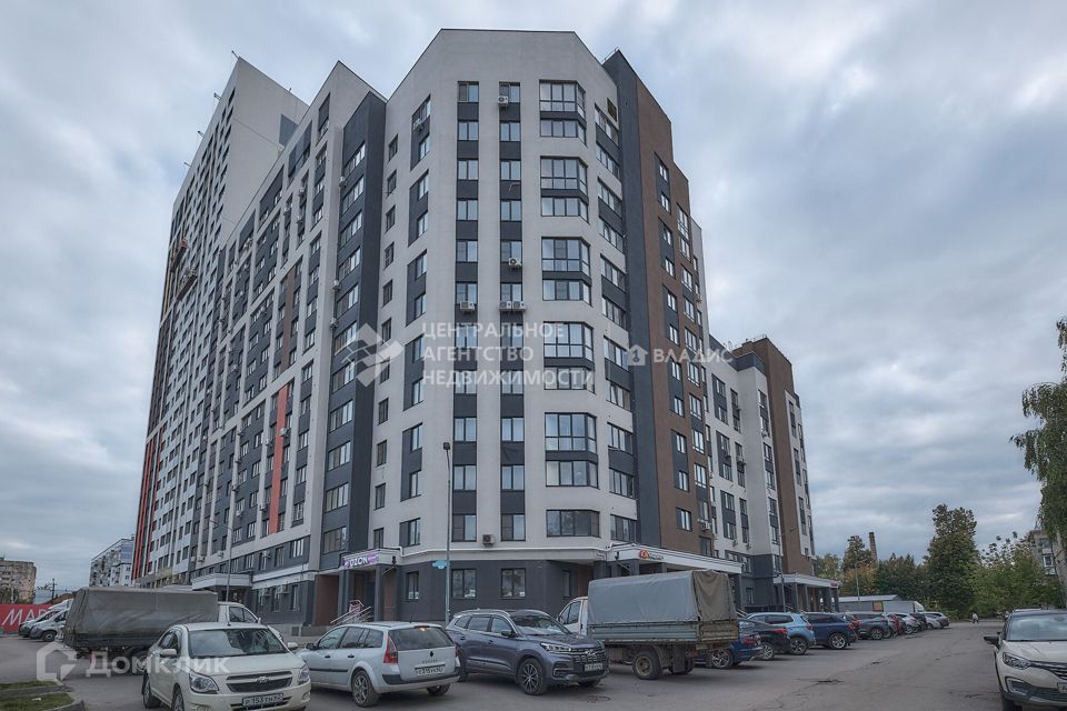 Продаётся 1-комнатная квартира, 41.2 м²