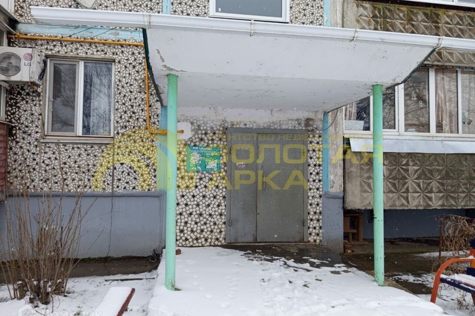 Продаётся 3-комнатная квартира, 61.2 м²