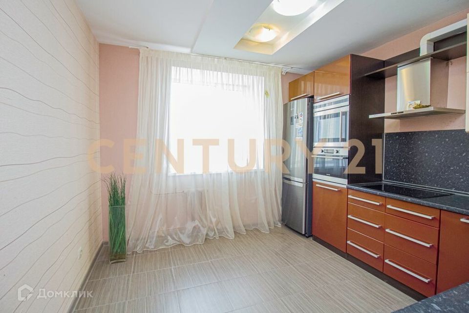 Продаётся 2-комнатная квартира, 66.4 м²