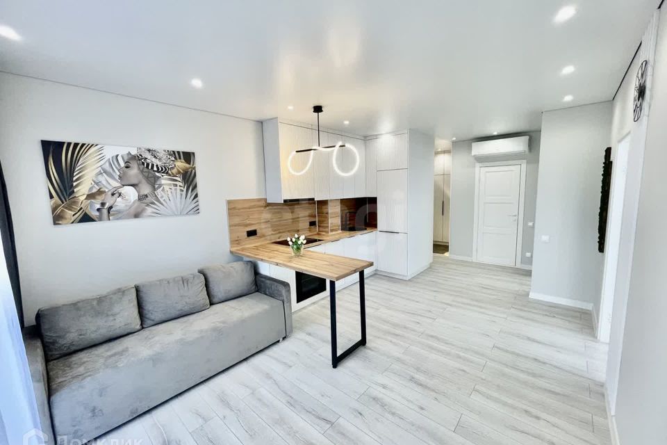 Продаётся 3-комнатная квартира, 63.5 м²