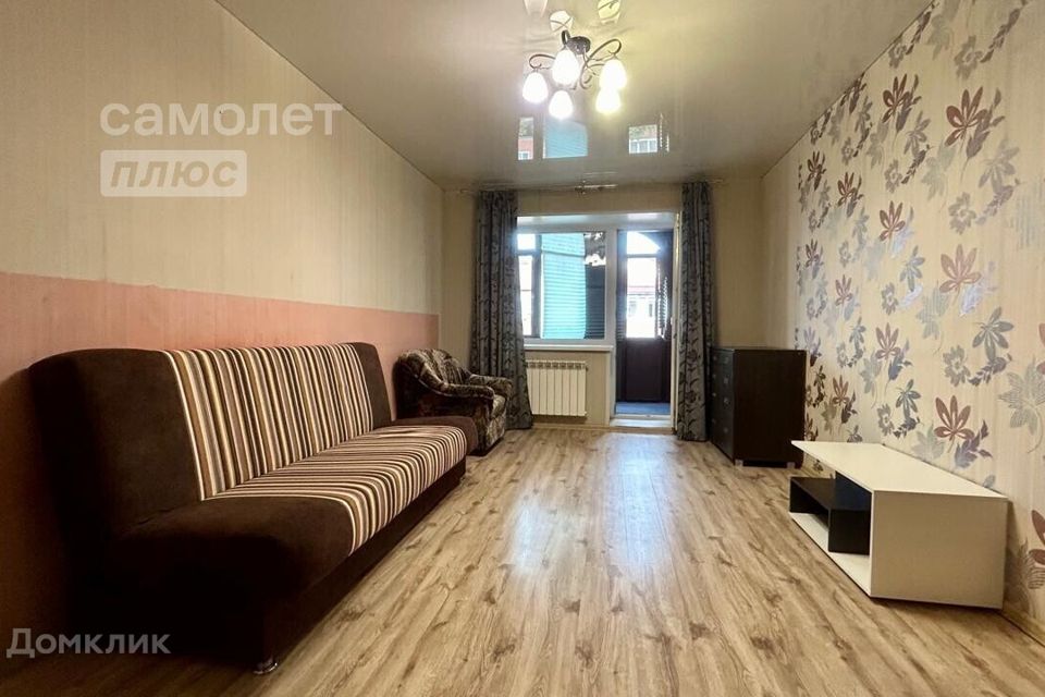 Продаётся 1-комнатная квартира, 43 м²