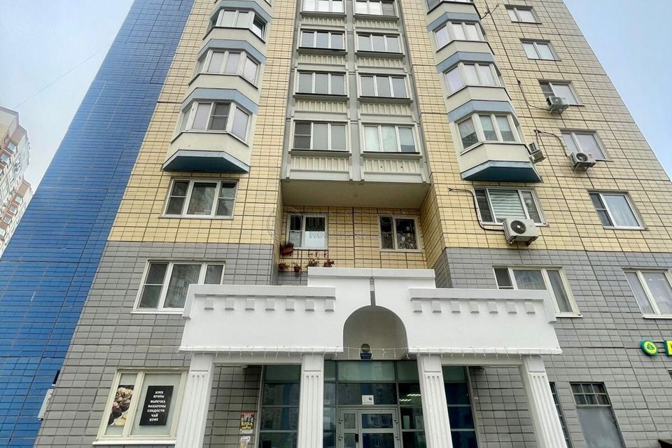 Продаётся 3-комнатная квартира, 72.8 м²