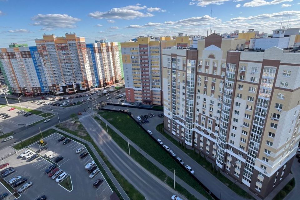 Продаётся 2-комнатная квартира, 73.2 м²