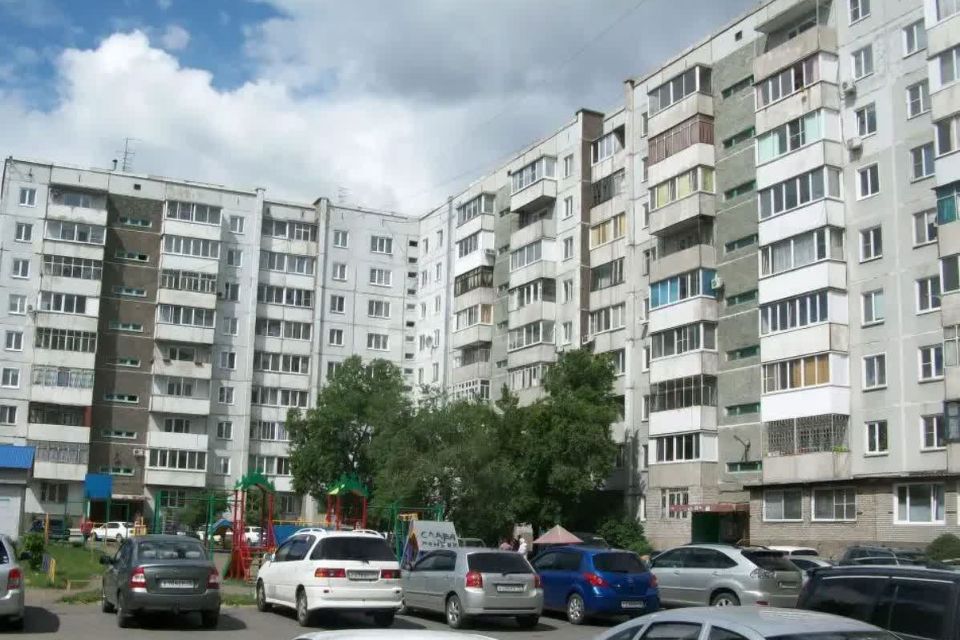 Продаётся 4-комнатная квартира, 78.2 м²