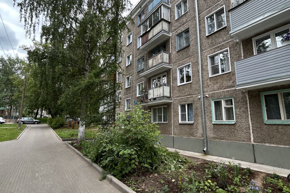 Продаётся 3-комнатная квартира, 57.5 м²