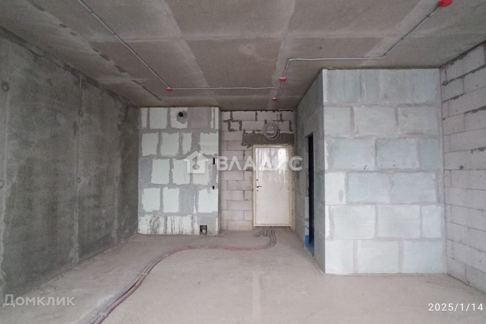 Продаётся 1-комнатная квартира, 37.9 м²