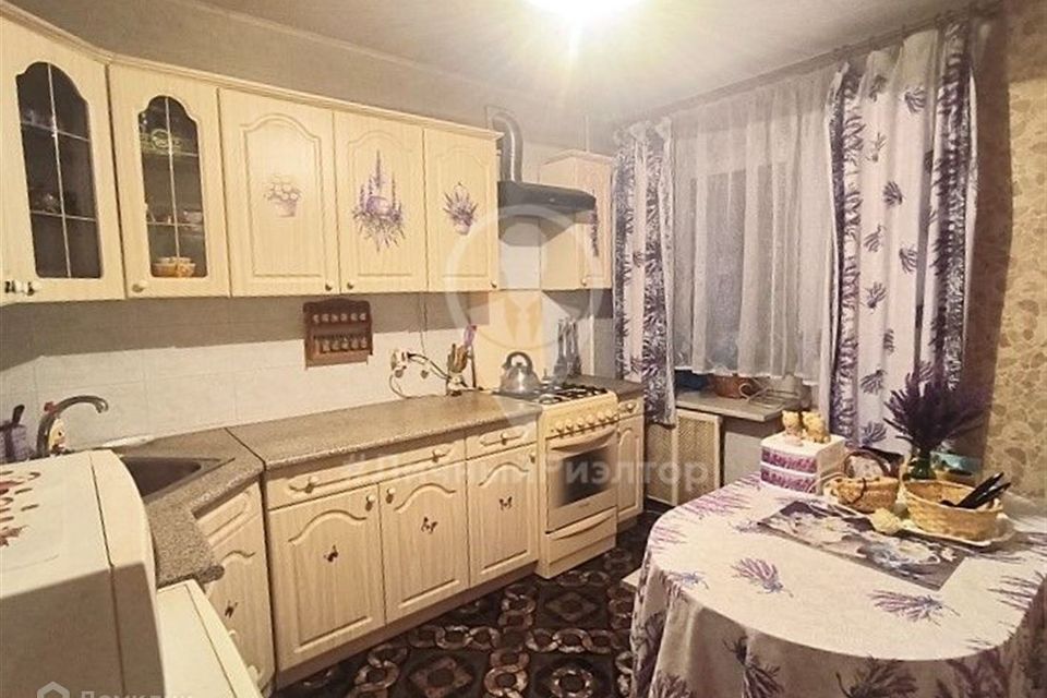 Продаётся 2-комнатная квартира, 65.3 м²