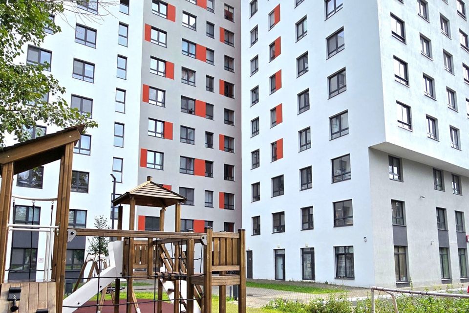 Продаётся 2-комнатная квартира, 52.6 м²