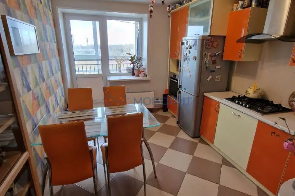 Продаётся 2-комнатная квартира, 65 м²