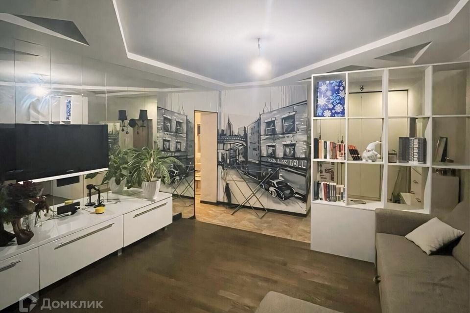 Продаётся 1-комнатная квартира, 43 м²