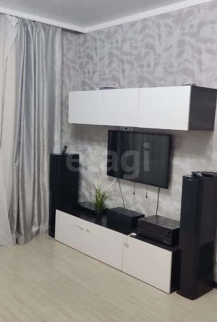 Продаётся 1-комнатная квартира, 38 м²