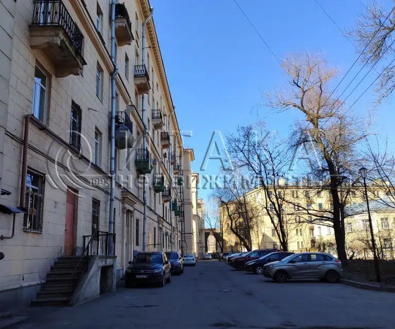 Продаётся 3-комнатная квартира, 71.8 м²