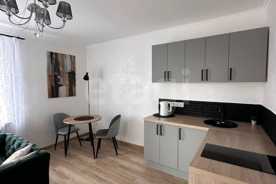 Продаётся 1-комнатная квартира, 39.2 м²