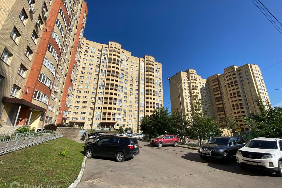 Продаётся 3-комнатная квартира, 94 м²