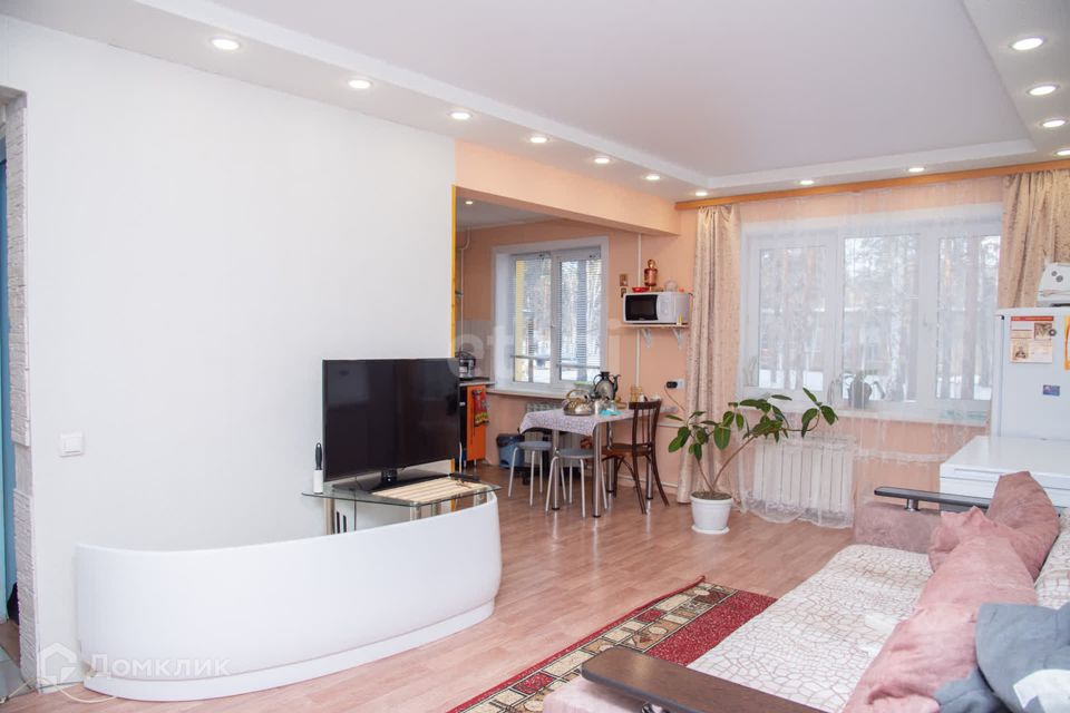 Продаётся 3-комнатная квартира, 59 м²
