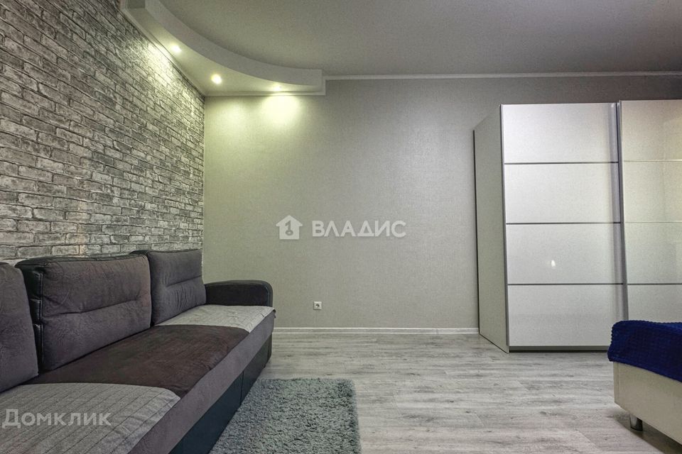 Продаётся 1-комнатная квартира, 46.3 м²