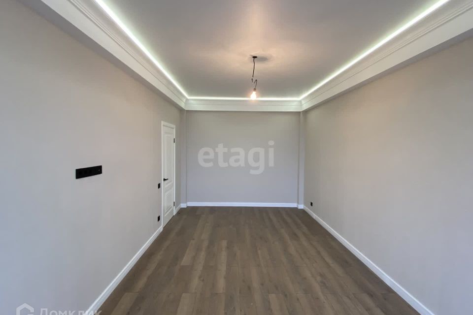 Продаётся 2-комнатная квартира, 70 м²