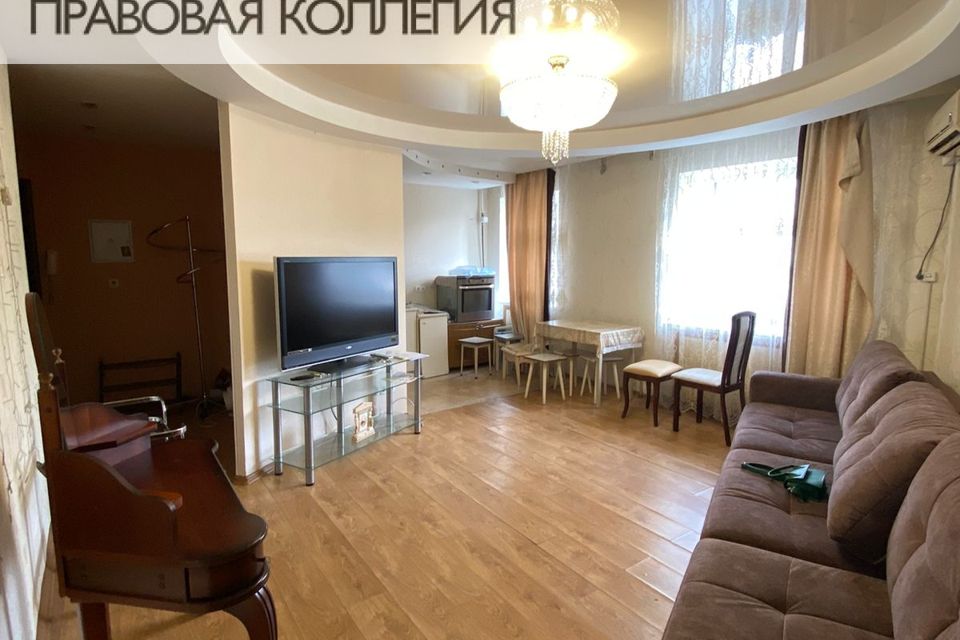 Продаётся 4-комнатная квартира, 79.3 м²